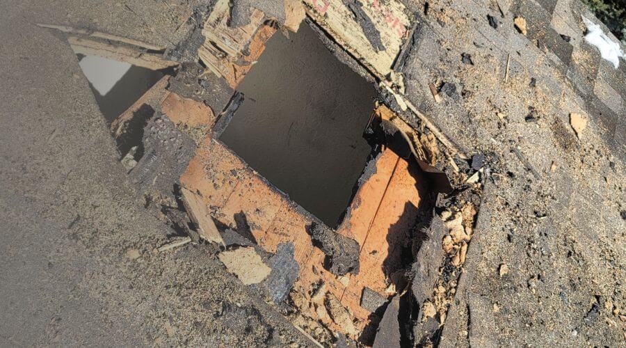 Why choose SynergyNest for water damage restoration in Elk Grove